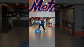 Box step up to OH hip lock