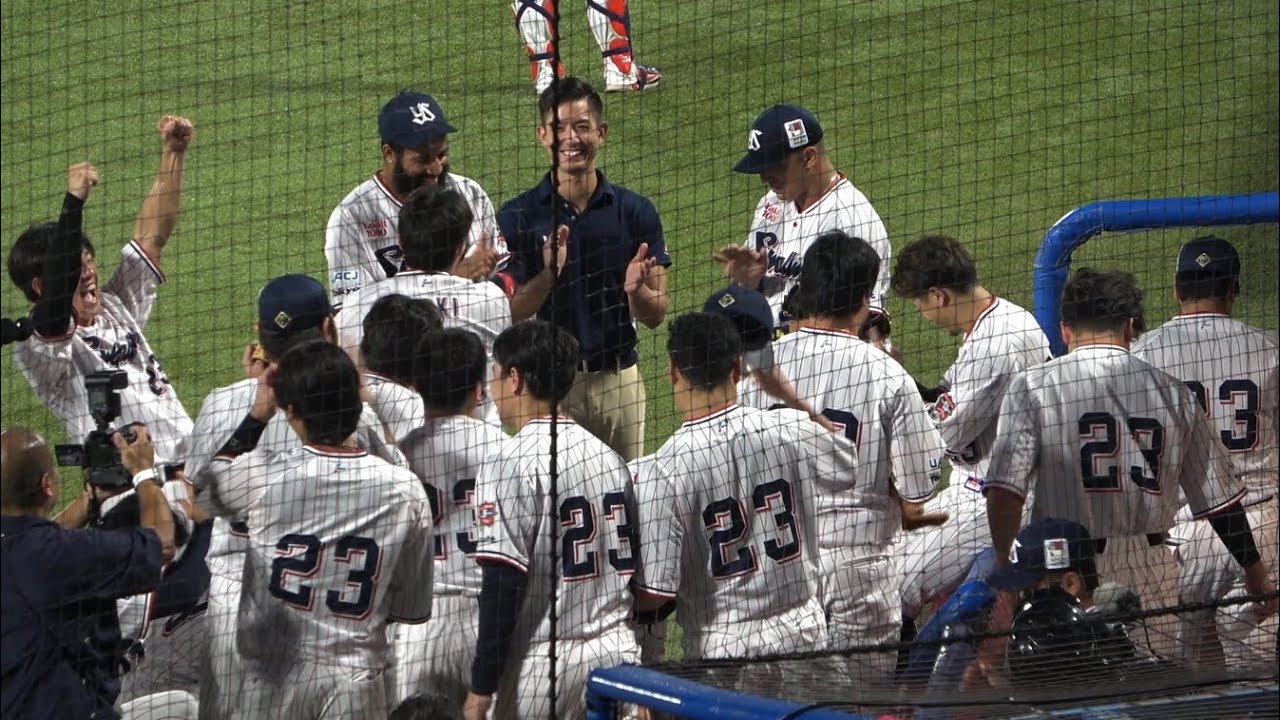 青木宣親引退試合　試合球　ファウルボール 青木宣親引退試合 試合球 ファウルボール - メルカリ