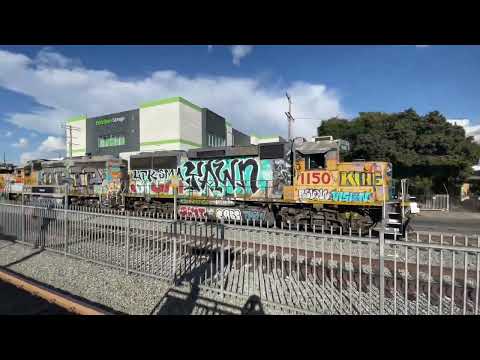 Metro A Line Meets Union Pacific Power Move