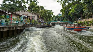 Thailand. Bangkok. Along the Saen Saep Canal by express boat. Golden Mount Line. 10 March 2023.