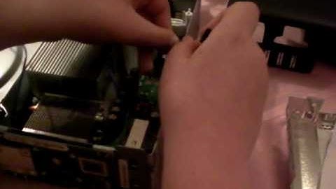 How to Modify your Xbox 360 with LED Lights part 7