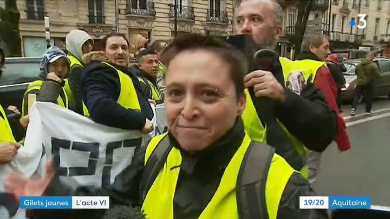Comment Le Système Politico Médiatique Sy Prend Il Pour
