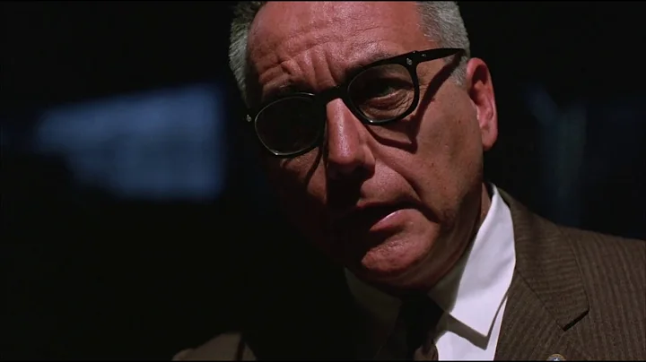 Warden Kills Tommy Williams - The Shawshank Redemp...