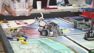 UNF engineering students help out the community using robotics