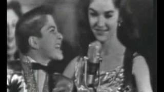 Vignette de la vidéo "Collins Kids - I Got Stung (Town Hall Party) '58.Avi"