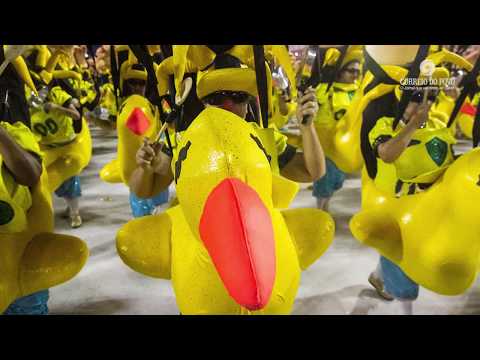 Desfile da escola Paraíso do Tuiuti repercute nas redes sociais