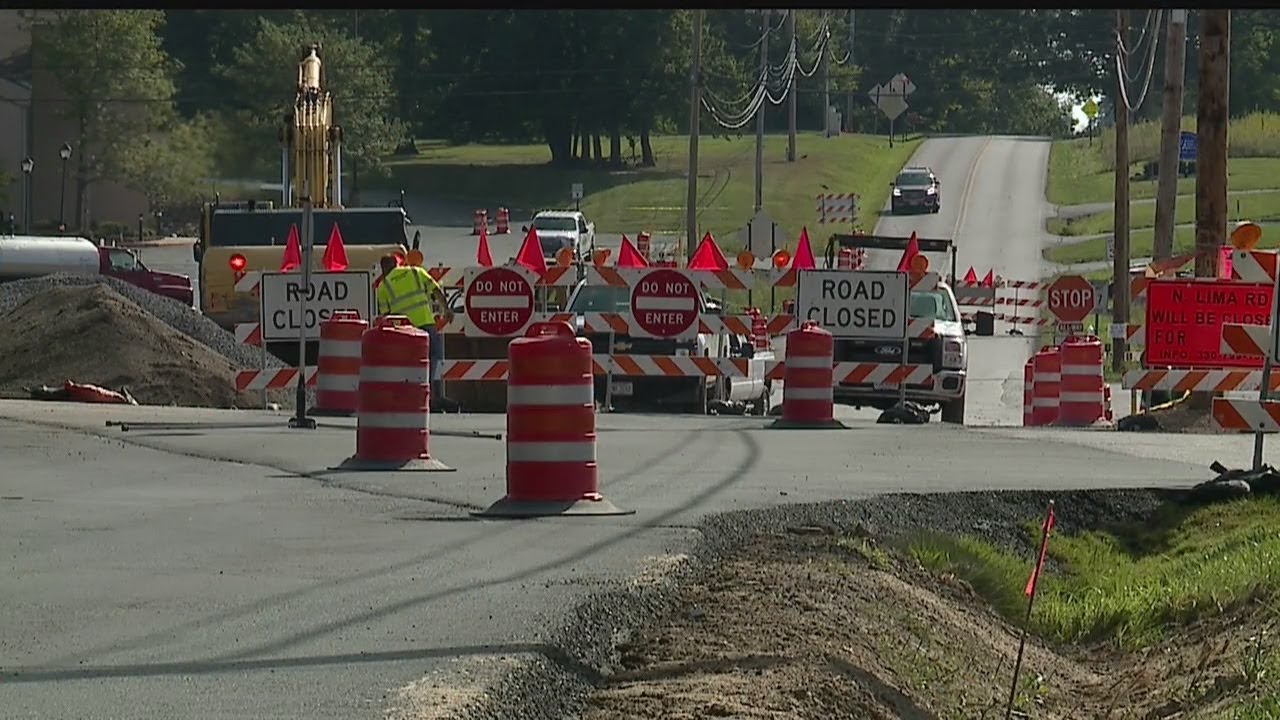 Western Reserve Road closing for more roundabout roadwork YouTube