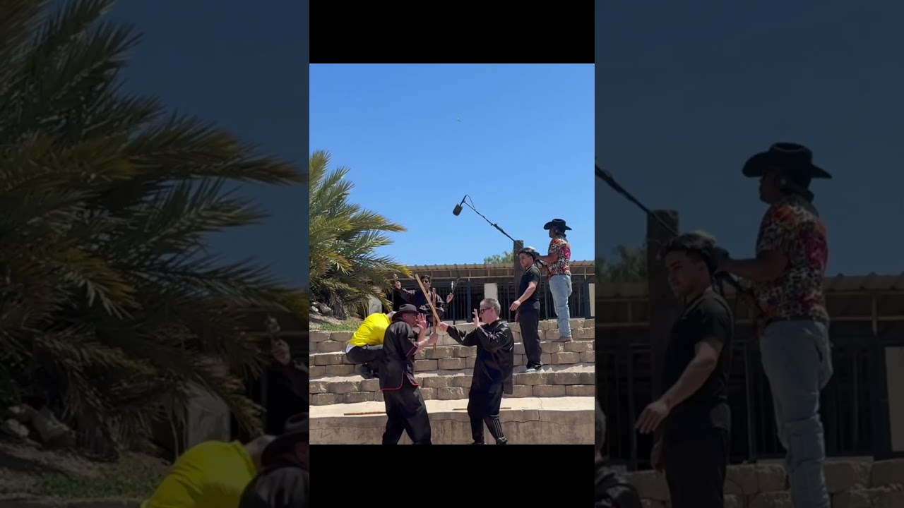 Behind the Scenes-Crew/Team in action