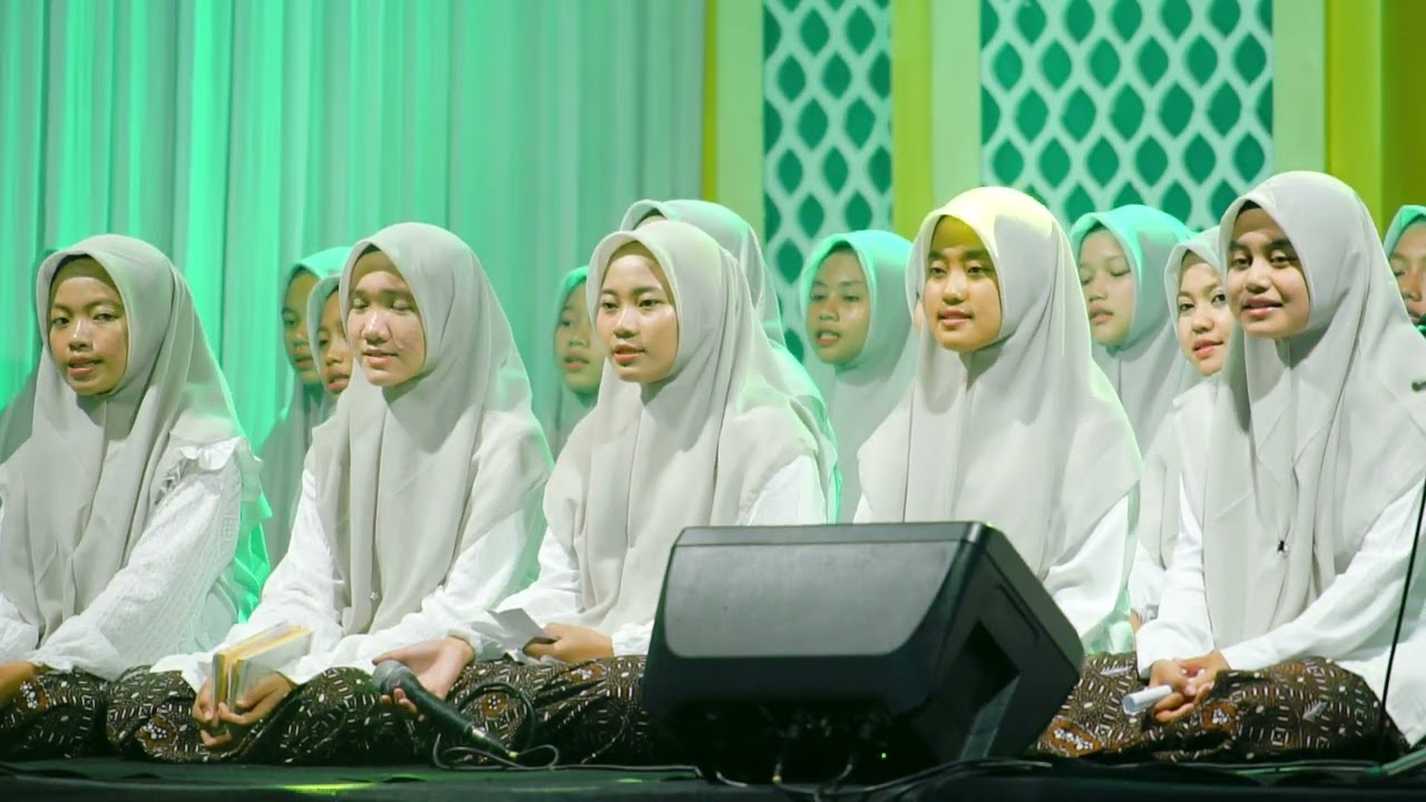 Penampilan Nasyid Putri - Pengajian Akbar Dalam Rangka Haul ke 22 KH. Hasyim Sholeh Tahun 2025