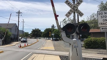 UP Chassis Train passes through Sunol ft. CSX ES40DC’s #5420 & #5497