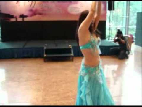 Belly dance class by BellydanceExtraordinaire Singapore-instructor Miya