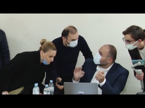 საკრებულოს სხდომას ესწრებოდა პარტია „საქართველოსთვის“