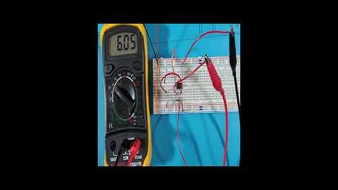 VOLTAGE FOLLOWER using a LM358 Op-Amp