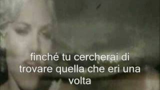 pink - sober (canzone e foto di pink)