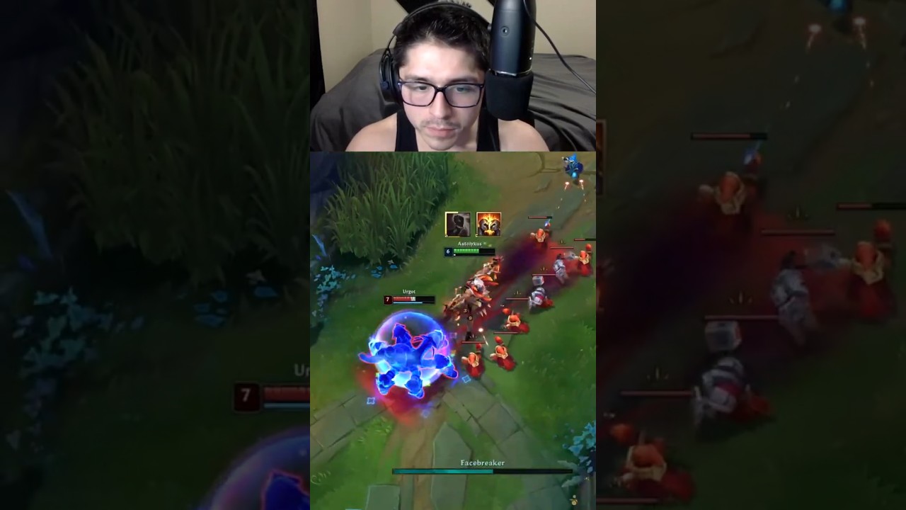 SETT SURVIVES THE GRINDER! #leagueoflegends #autolykus #fyp #leagueshorts #settlol #shorts #gaming