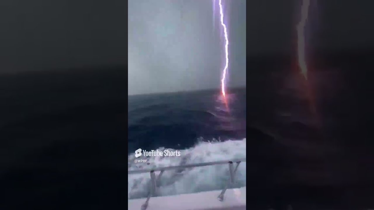 Ocean Lightning Strike Near Jupiter Storms Lightningstrike Lightningawarenessweek