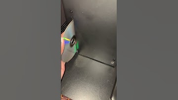 How to correctly put a disc into an Xbox Series X#xbox #disc #help #xboxseriesx #games #forzahorizon