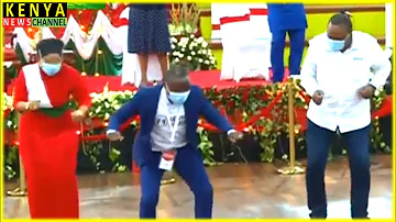 Waah! President Uhuru Kenyatta dancing Diamond Platnumz Ft Koffi Olomide song