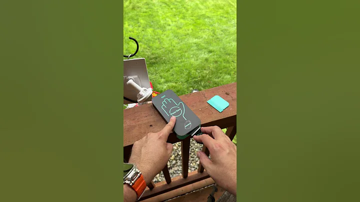 iPhone 16 Pro Max Screen Protector ESR Easy Install