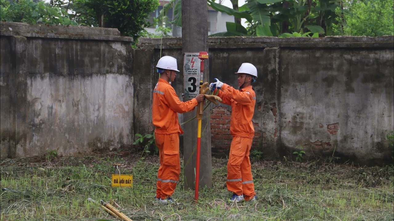 15. NDMN ĐGRR Khi thu hồi dây dẫn cũ, căng dây mới.