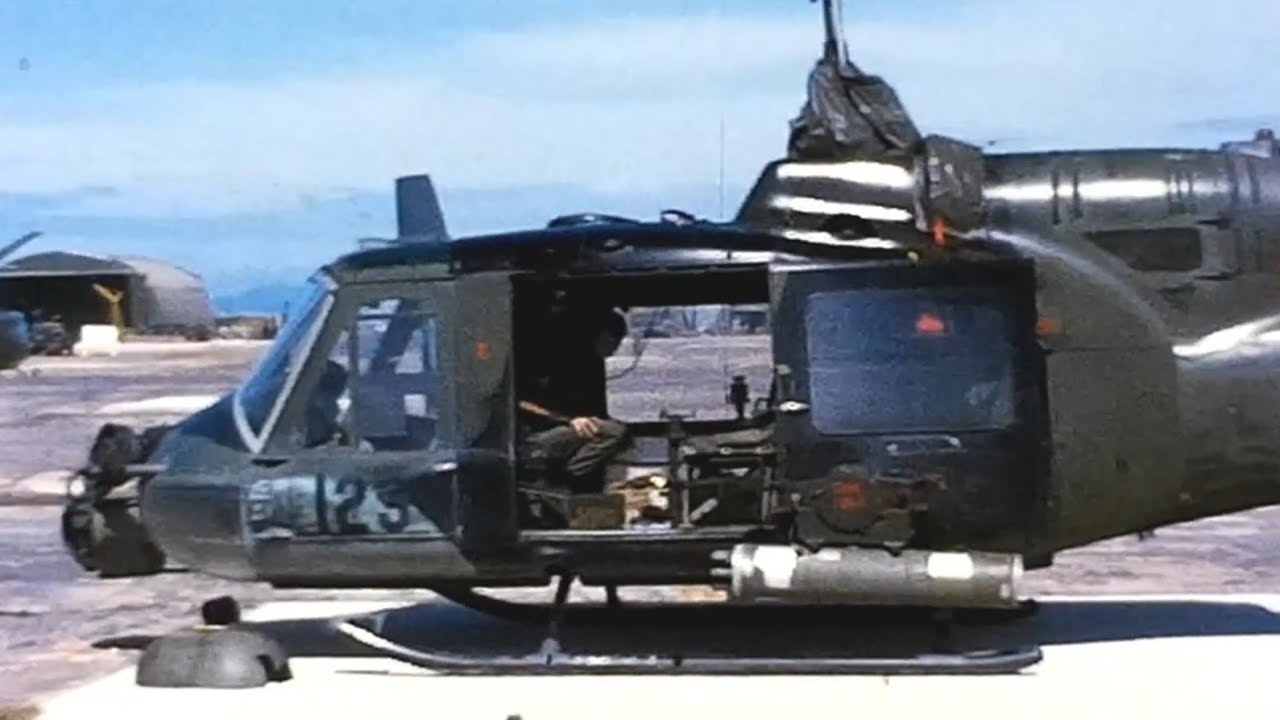 US Army Vietnam 1967 Dong Ba Thin Base Camp Airfield - Special Forces ...