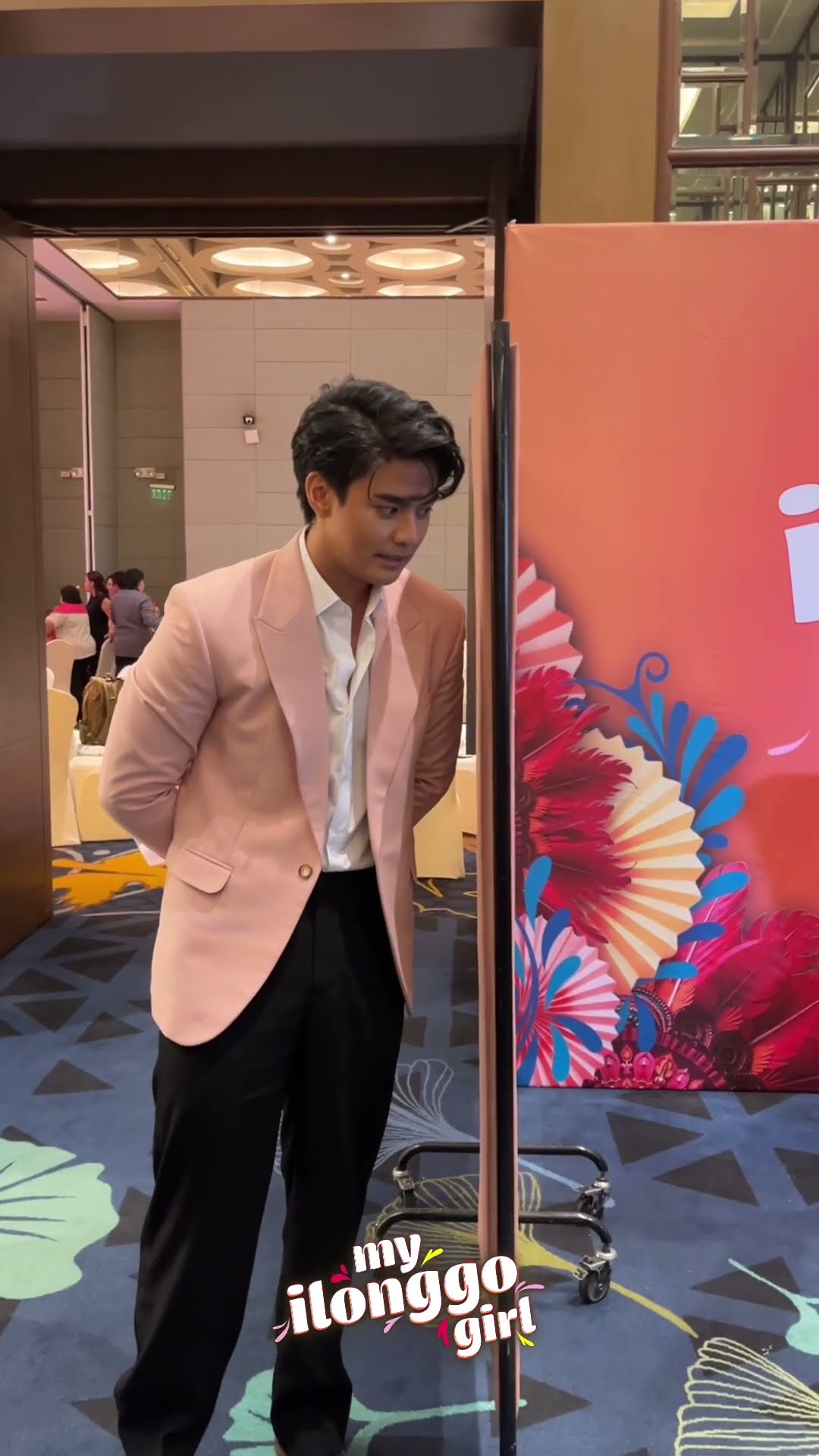Michael Sager, sinorpresa si Jillian Ward ng bouquet of flowers | My Ilonggo Girl