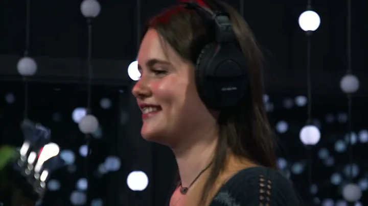 Hello Mary - Sink In (Live on KEXP)