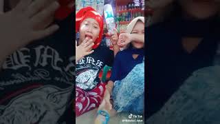 Jadi duta sampo lain??? Ahahahhaaa :D (tik tok)
