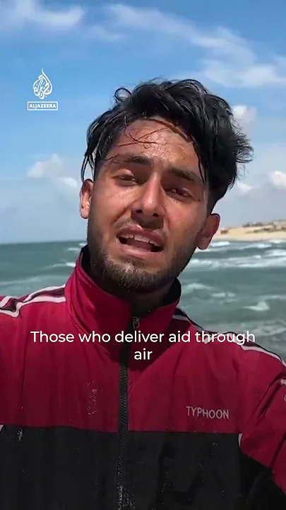 Palestinians are forced to swim to get the aid dropped in Gaza | AJ #shorts