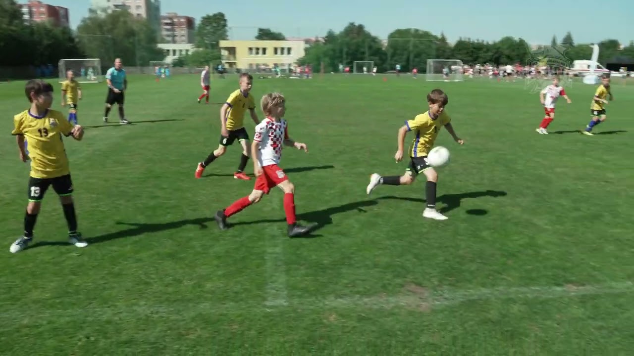 FKM Devínska Nová Ves Žraloci - Jiskra Staré Město, U11,  26.6.2022