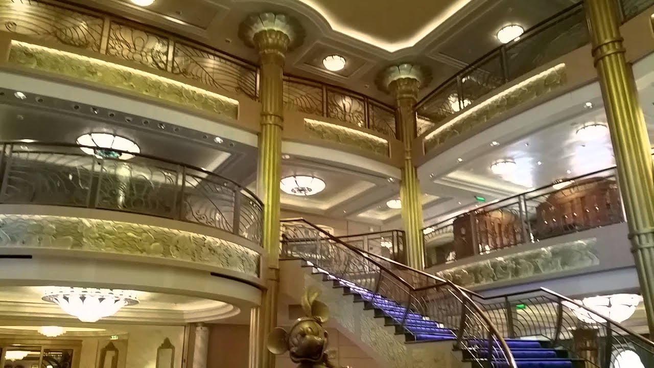 disney fantasy dining room pictures