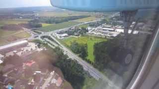 Landing Linz Airport ( LNZ ) Austrian Airlines Dash 8-400