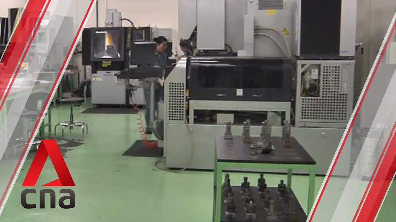 Singapore news Singapore's manufacturing output falls 0.4% in July