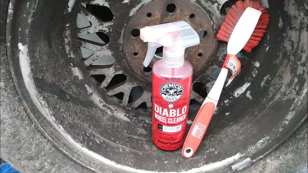 Limpieza de neumáticos con diablo wheel cleaner