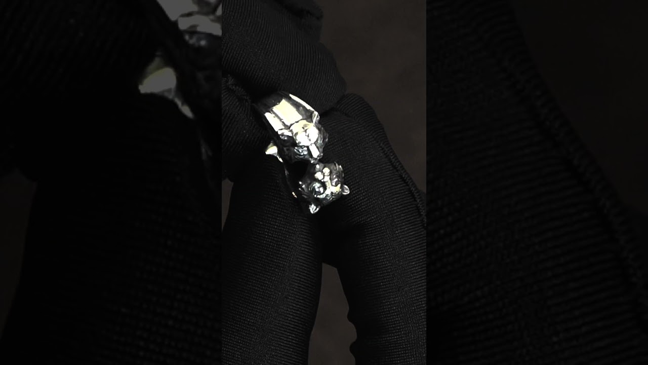 Energetic Tiger Ring - Handcrafted silver ring at Helios