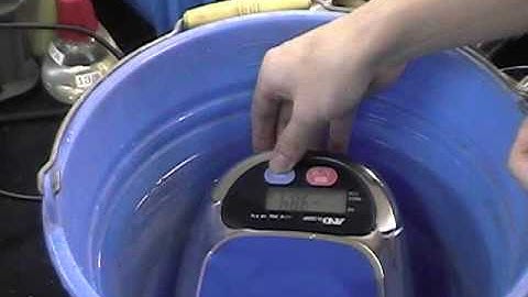 Real Waterproof Scales 2 | HL-WP Series IP65 Dust & Waterproof Compact Scales from A&D