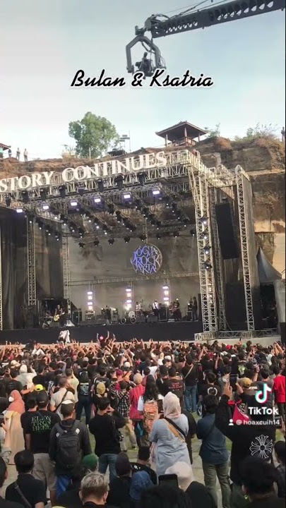 Download lagu Bulan & Ksatria - Superman Id Dead #jogjarockarta #sid #outsiders #supermanisdead #jogja #jogja24jam