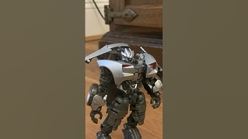 Don’t take a step! Transformers stopmotion #shorts #funnymemes #optimusprime #transformers #megatron