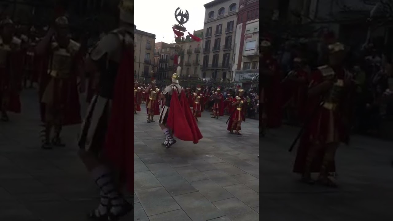 Armats de Valls , exhibició a la placa del Pati . Setmana Santa 2022