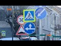 Куди їхати: комунальники з Чернівців поставили 33 знаки на кількох квадратних метрах