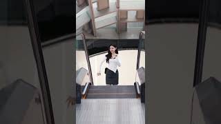 Meini Nini How Many Elbow Strikes Are There lightjump feelfirst elbowstrikeswingdance outfit