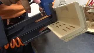 Information PNEUMATIC STAPLER FOR EDGE BORD | Qualis Packaging News