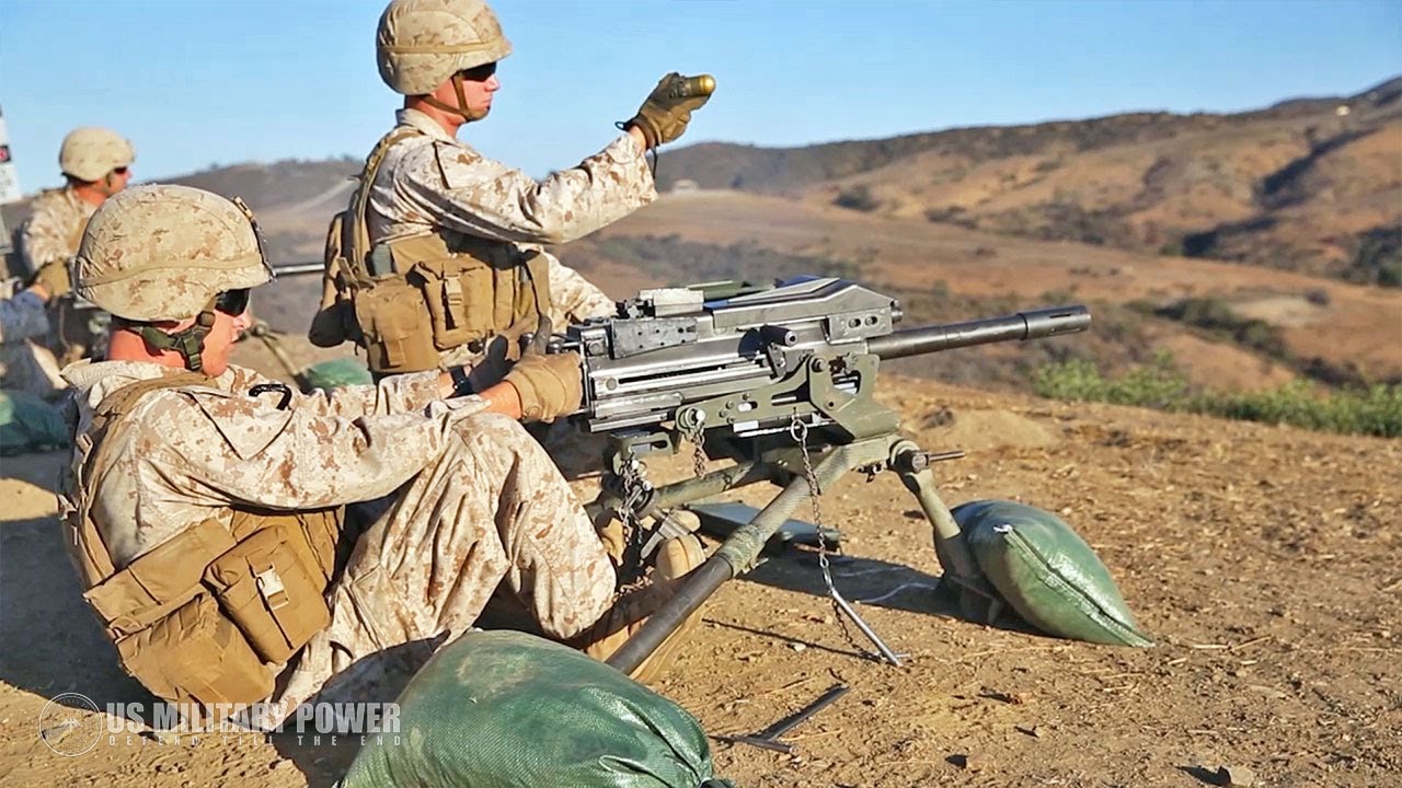 Amazing Video: US Marines Firing MK 19 Grenade Launcher and M240B Machine Gun