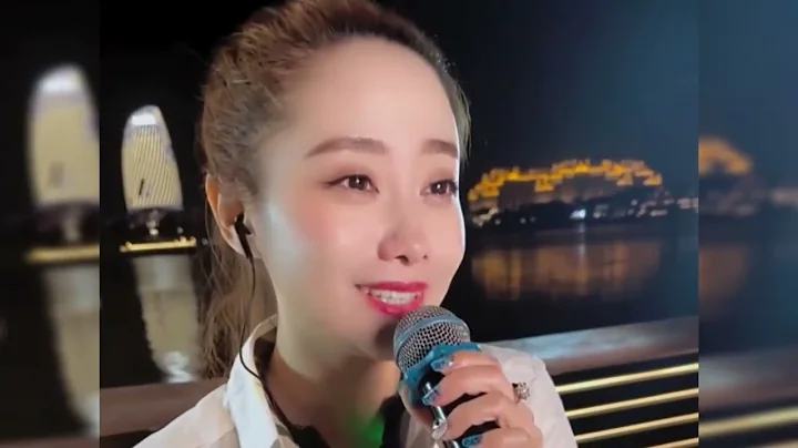 一曲《紅顏知己》送給所有的紅顏知己，好聽醉了！ 街頭女孩唱 - 天天要聞
