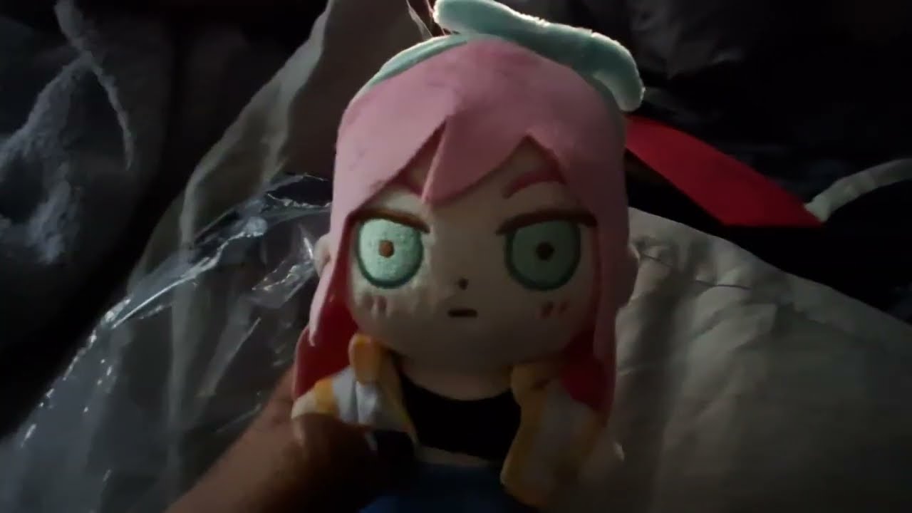 OMORI(AUBREY) REAL WORLD FARAWAY PLUSH UNBOXING - YouTube