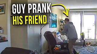 Guy Used His Kid’s Snake Toy to Prank His Friend