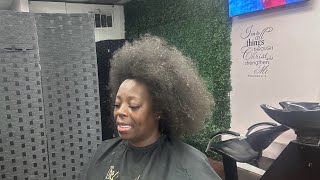 Download Lagu Can she achieve a short cut with so much hair? 🤔 MP3