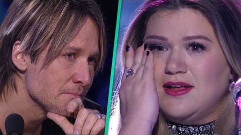 'American Idol': Watch Keith Urban Sob During Kelly Clarkson's Heartbreaking Performance