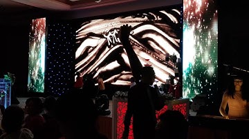 Vẽ Tranh Cát Nghệ Thuật Trực Tiếp Tại Đám Cưới Ở Sài Gòn