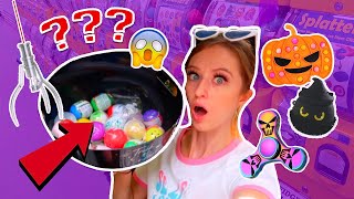 'TRICK OR TREAT' MYSTERY FIDGET HUNTING AT VENDING MACHINES AND CLAW MACHINES!😱👻🕷 *24HR CHALLENGE!🫢*